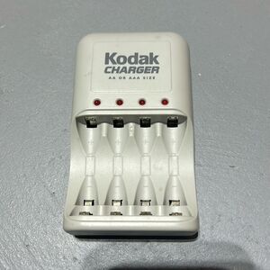 Kodak Charger for Rechargerable Batteries